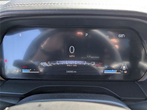 Used 2023 Jeep Grand Cherokee Overland w/ Luxury Tech Group IV image 32