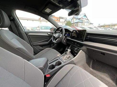 New 2025 Volkswagen Jetta Sport image 17