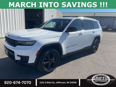 Used 2025 Jeep Grand Cherokee L Laredo