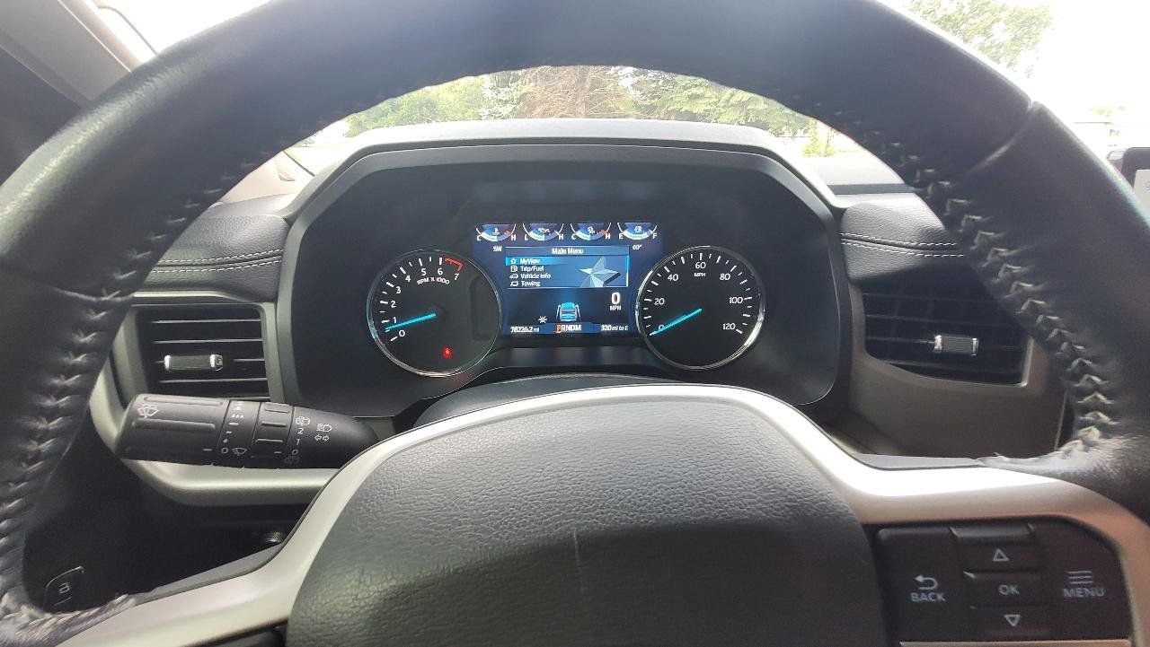 Used 2022 Ford Expedition XL AWD/4WD image 8