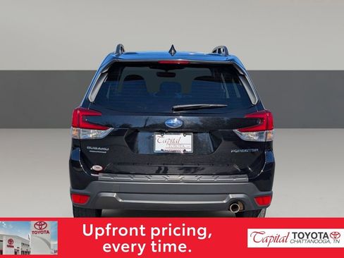 Used 2023 Subaru Forester Limited w/ Popular Package #3 image 6