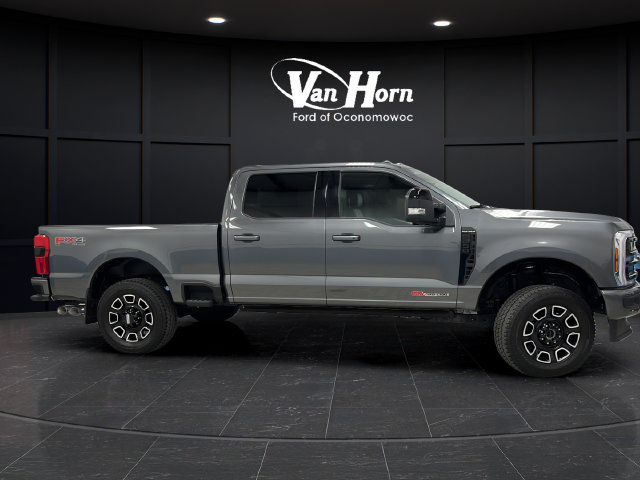 Used 2026 Ford F350 Platinum AWD/4WD image 8