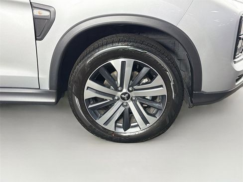 Used 2025 Mitsubishi Outlander Sport AWD image 33