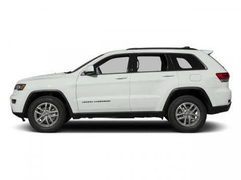 Used 2017 Jeep Grand Cherokee Laredo image 6