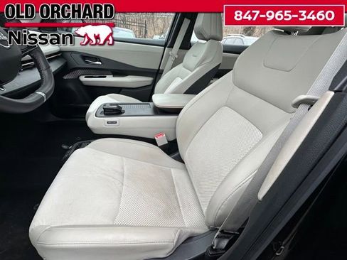 Used 2023 Nissan Ariya AWD image 10