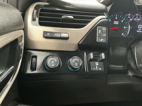 Used 2019 GMC Yukon Denali w/ Open Road Package AWD/4WD image 20