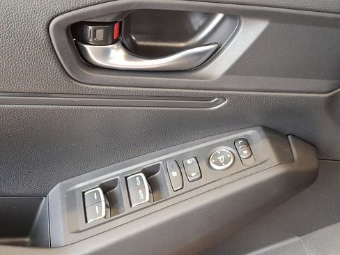 Certified 2025 Honda Accord LX image 10