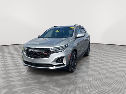 Certified 2023 Chevrolet Equinox RS FWD image 5