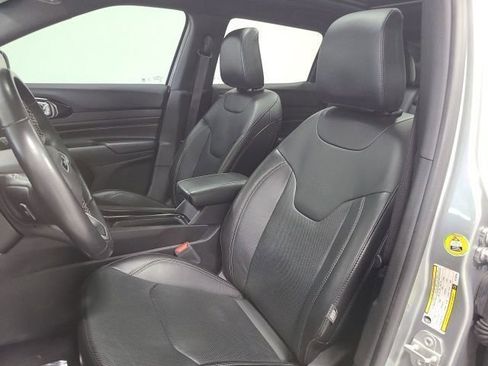 Used 2022 Jeep Compass High Altitude AWD/4WD image 22