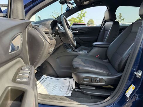 Used 2023 Chevrolet Equinox RS AWD/4WD image 9