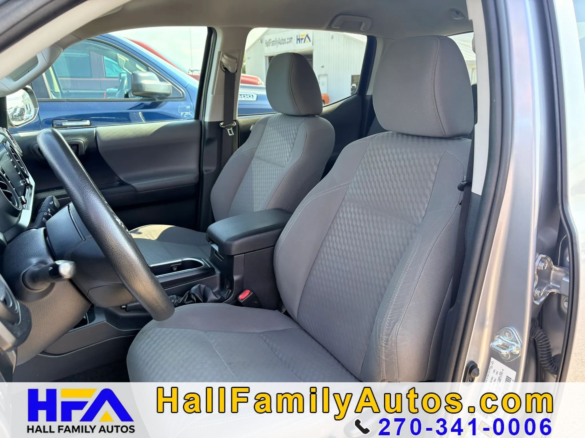Used 2021 Toyota Tacoma SR AWD/4WD image 11