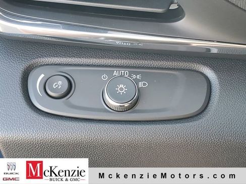 New 2026 Buick Envista Sport Touring w/ Convenience II Package FWD image 19