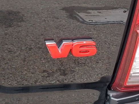 Used 2023 Toyota Tacoma SR image 6