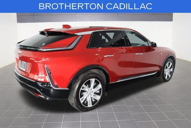 Certified 2024 Cadillac Lyriq Tech w/ Driver Assist Package AWD/4WD image 9