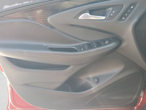 Used 2019 Buick Envision Essence FWD image 20