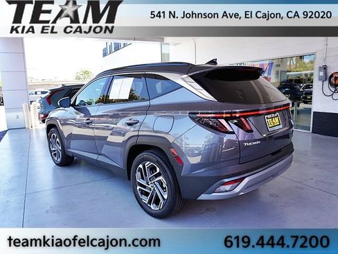 Used 2025 Hyundai Tucson Limited AWD/4WD image 7