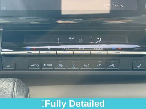 Used 2021 Toyota Sienna XLE w/ XLE Plus Package image 29