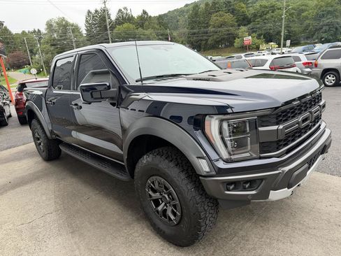 Used 2022 Ford F150 Raptor w/ Raptor 37 Performance Package AWD/4WD image 3