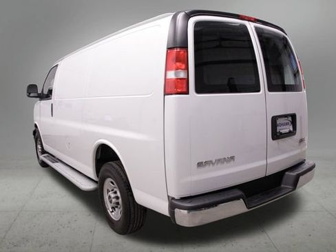 Used 2024 GMC Savana 2500 w/ Driver Convenience Package image 3