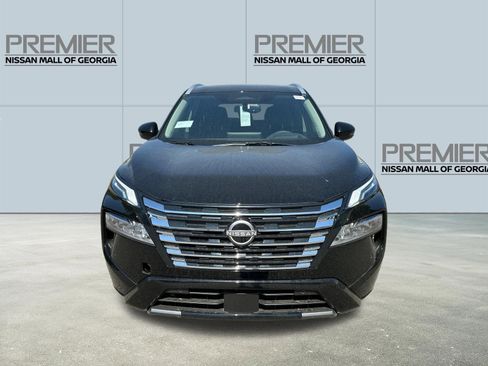 New 2026 Nissan Rogue Platinum w/ Tech Package AWD/4WD image 2