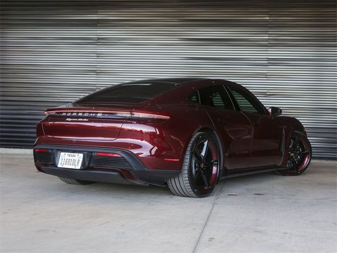Certified 2022 Porsche Taycan Turbo image 7