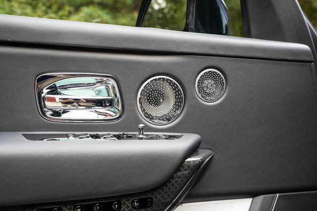 Used 2021 Rolls-Royce Cullinan Black Badge AWD/4WD image 45