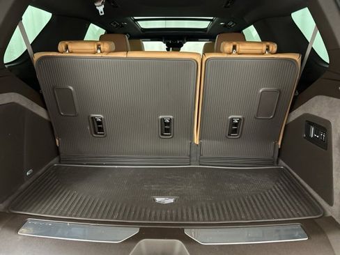 Used 2024 Cadillac Escalade Sport w/ LPO, Floor Liner Package image 33