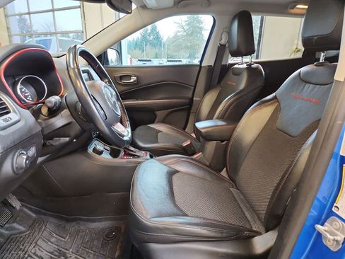 Used 2021 Jeep Compass Trailhawk w/ Convenience Group image 5