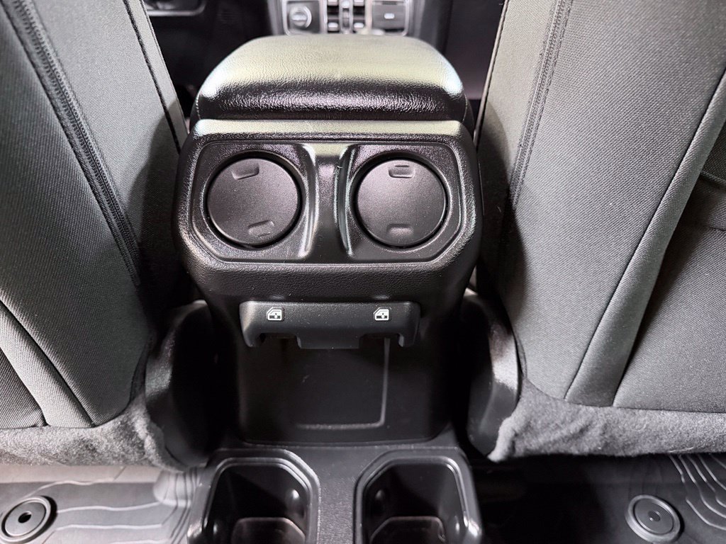 Used 2020 Jeep Wrangler Unlimited Sport S AWD/4WD image 21