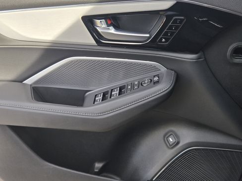 New 2026 Acura MDX SH-AWD image 16