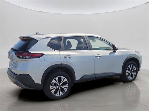 Certified 2023 Nissan Rogue SV image 3