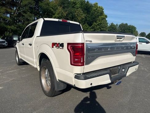 Used 2017 Ford F150 Platinum w/ Equipment Group 701A Luxury AWD/4WD image 3
