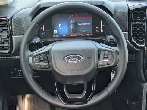 Used 2024 Ford Ranger XLT w/ Technology Package image 20