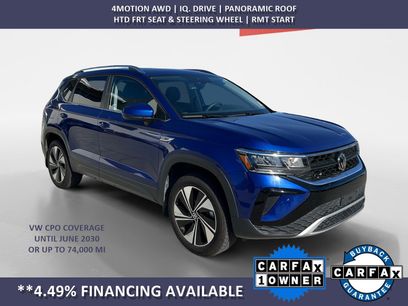 Certified 2024 Volkswagen Taos SE w/ Panoramic Sunroof Package