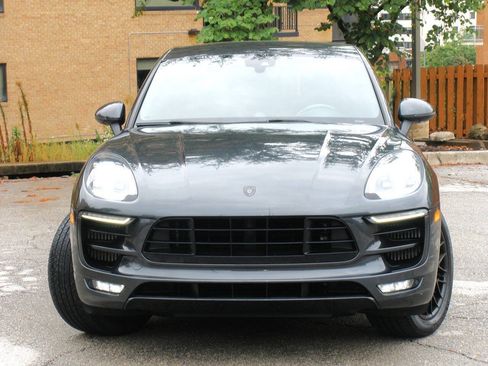 Used 2018 Porsche Macan GTS AWD/4WD image 8