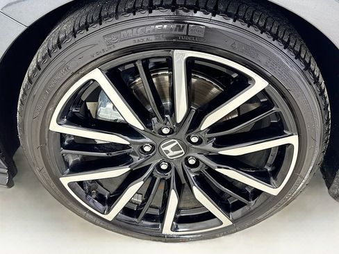 Used 2025 Honda Accord Touring image 43