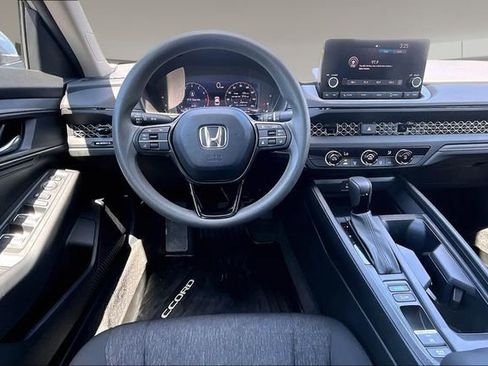 Used 2023 Honda Accord LX image 8