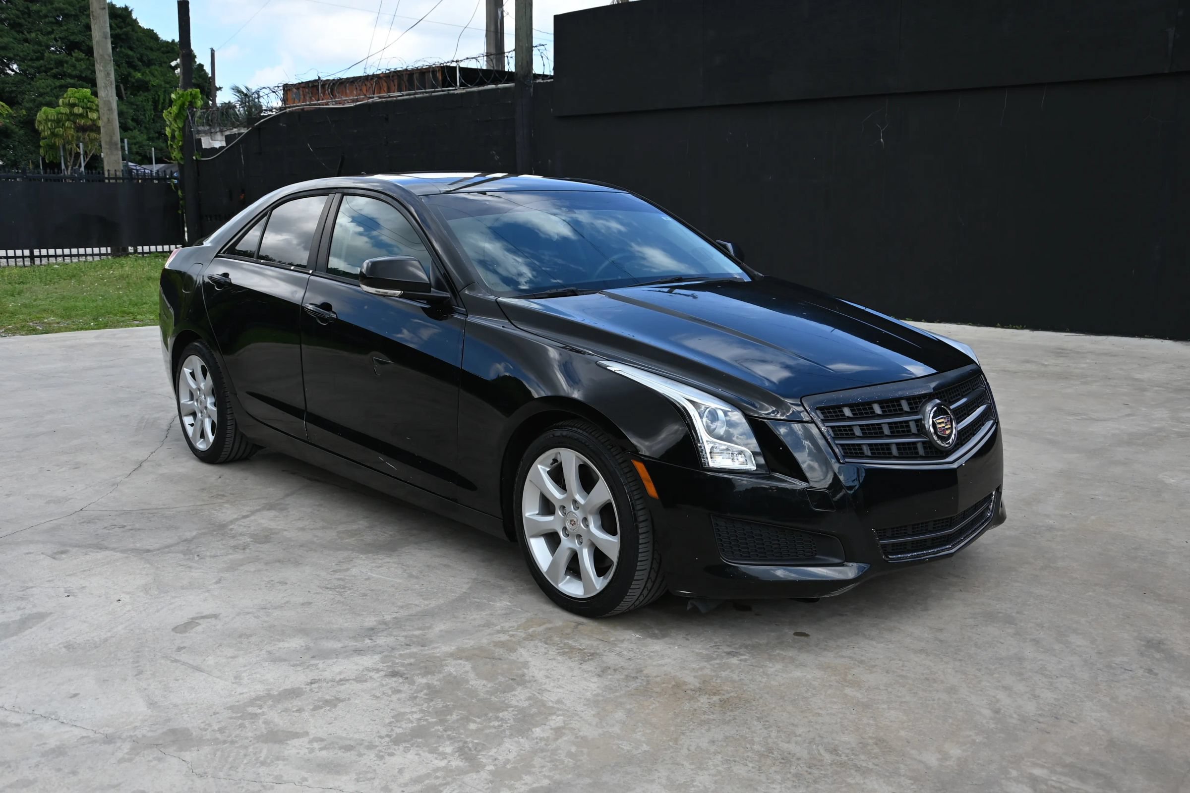 Used 2014 Cadillac ATS 2.0T Sedan RWD image 1