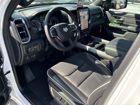 New 2026 RAM 1500 Laramie w/ Laramie Preferred Package AWD/4WD image 11