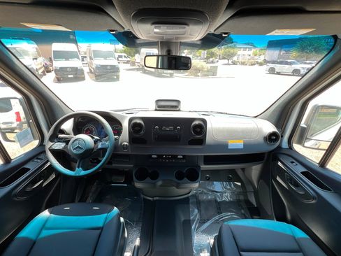 New 2026 Mercedes-Benz Sprinter 3500 image 9