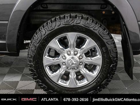 Used 2019 RAM 2500 Limited image 36