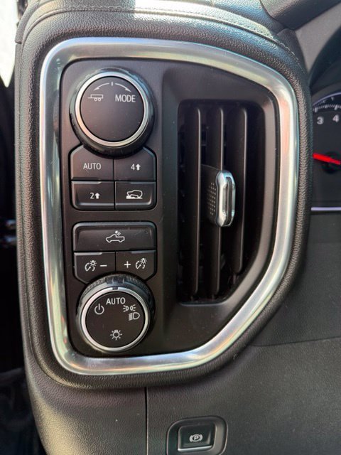 Used 2022 Chevrolet Silverado 1500 LT w/ All Star Edition Plus AWD/4WD image 36