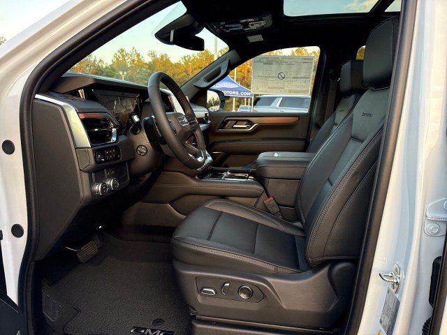 New 2026 GMC Yukon XL Denali w/ Sun & Power Step Package RWD image 24
