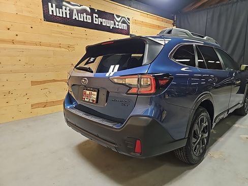 Used 2022 Subaru Outback Onyx Edition XT AWD/4WD image 6