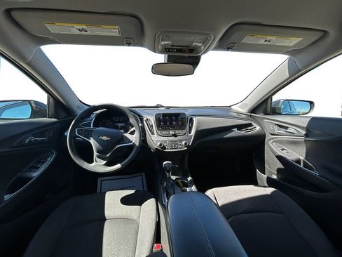 Used 2023 Chevrolet Malibu LT FWD image 14