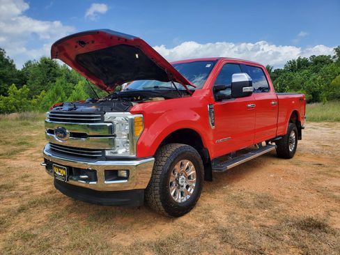 Used 2017 Ford F350 Lariat w/ Chrome Package AWD/4WD image 41