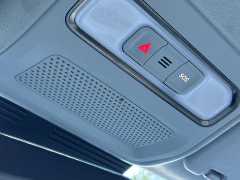 Used 2025 Rivian R1T Adventure image 21