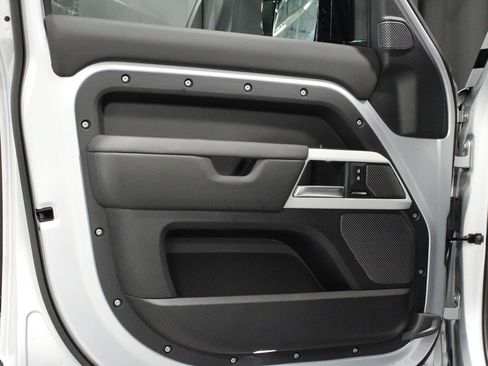 Used 2024 Land Rover Defender 110 S AWD/4WD image 13
