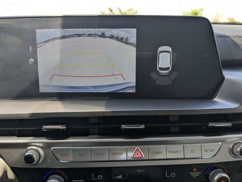 Certified 2024 Kia Telluride S w/ S Sunroof Package FWD image 27