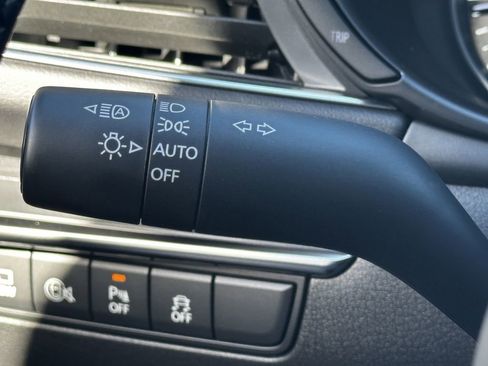 New 2026 MAZDA MAZDA3 Hatchback w/Premium Plus Pkg image 20